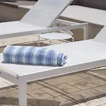 فندق Palms And Spas Retreat Mesongí