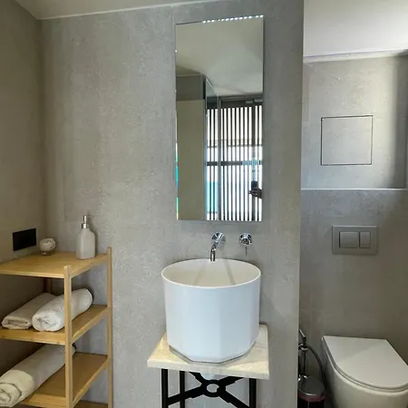 Palms And Spas Retreat