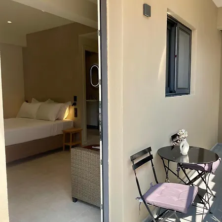 Palms And Spas Retreat *