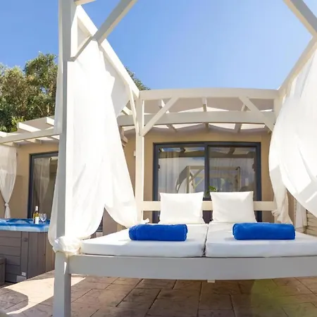 Hotel Palms And Spas Retreat