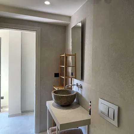 Palms And Spas Retreat *