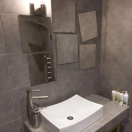 Отель Palms And Spas Retreat Месонги
