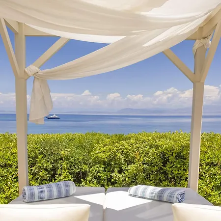 Palms And Spas Retreat