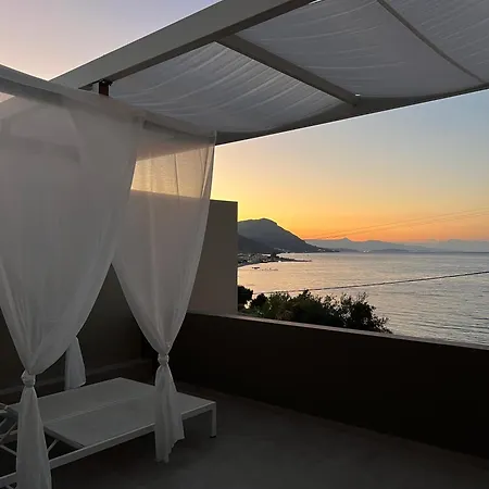 Palms And Spas Retreat