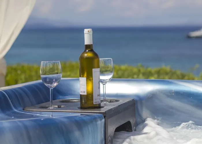 Palms And Spas Retreat