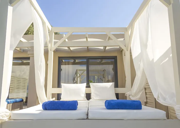 Palms And Spas Retreat Hotel 3*